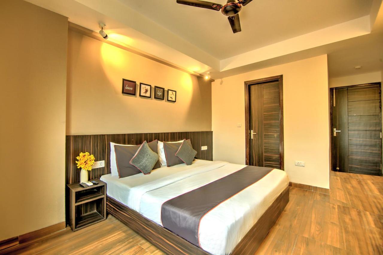 Artisian Rooms New Delhi Exterior photo