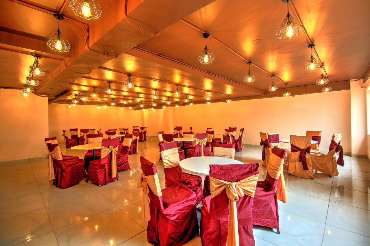 Artisian Rooms New Delhi Exterior photo