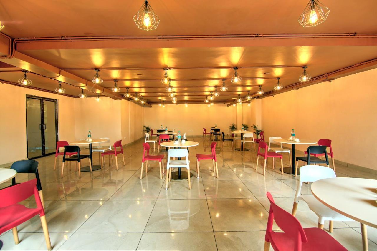 Artisian Rooms New Delhi Exterior photo