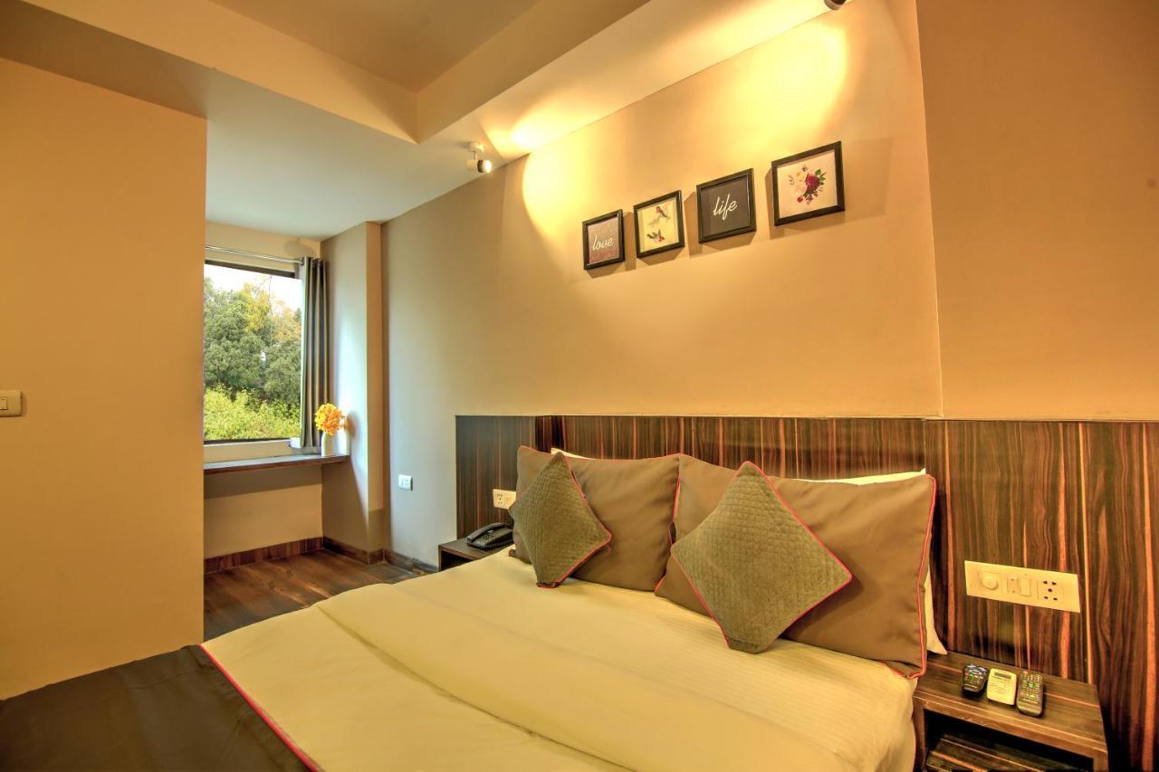 Artisian Rooms New Delhi Exterior photo